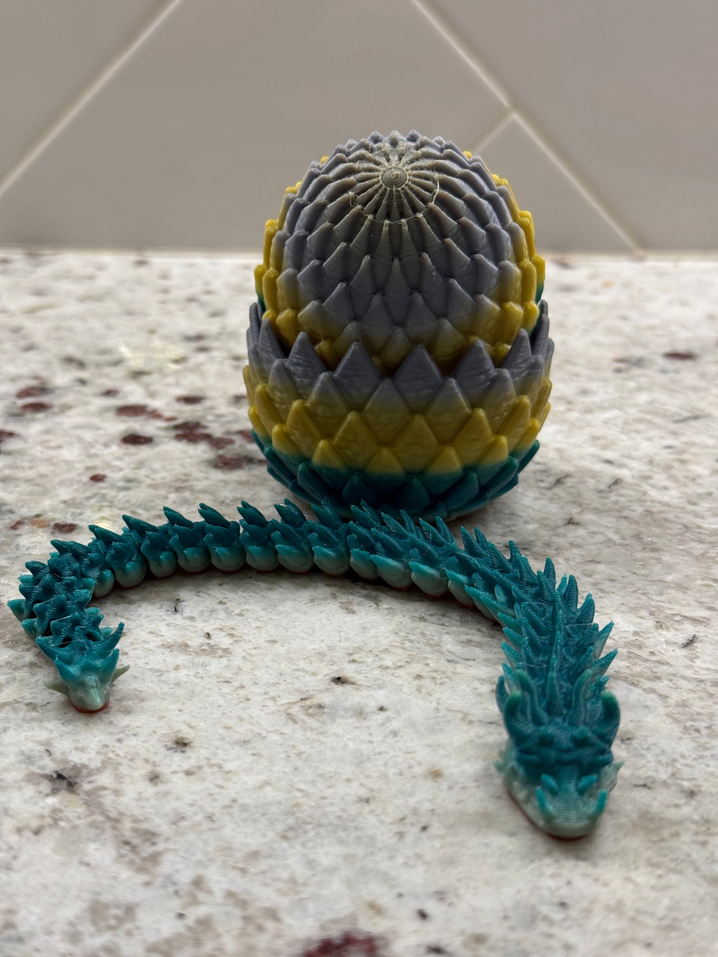 Dragon Egg with Articulated Hatchling